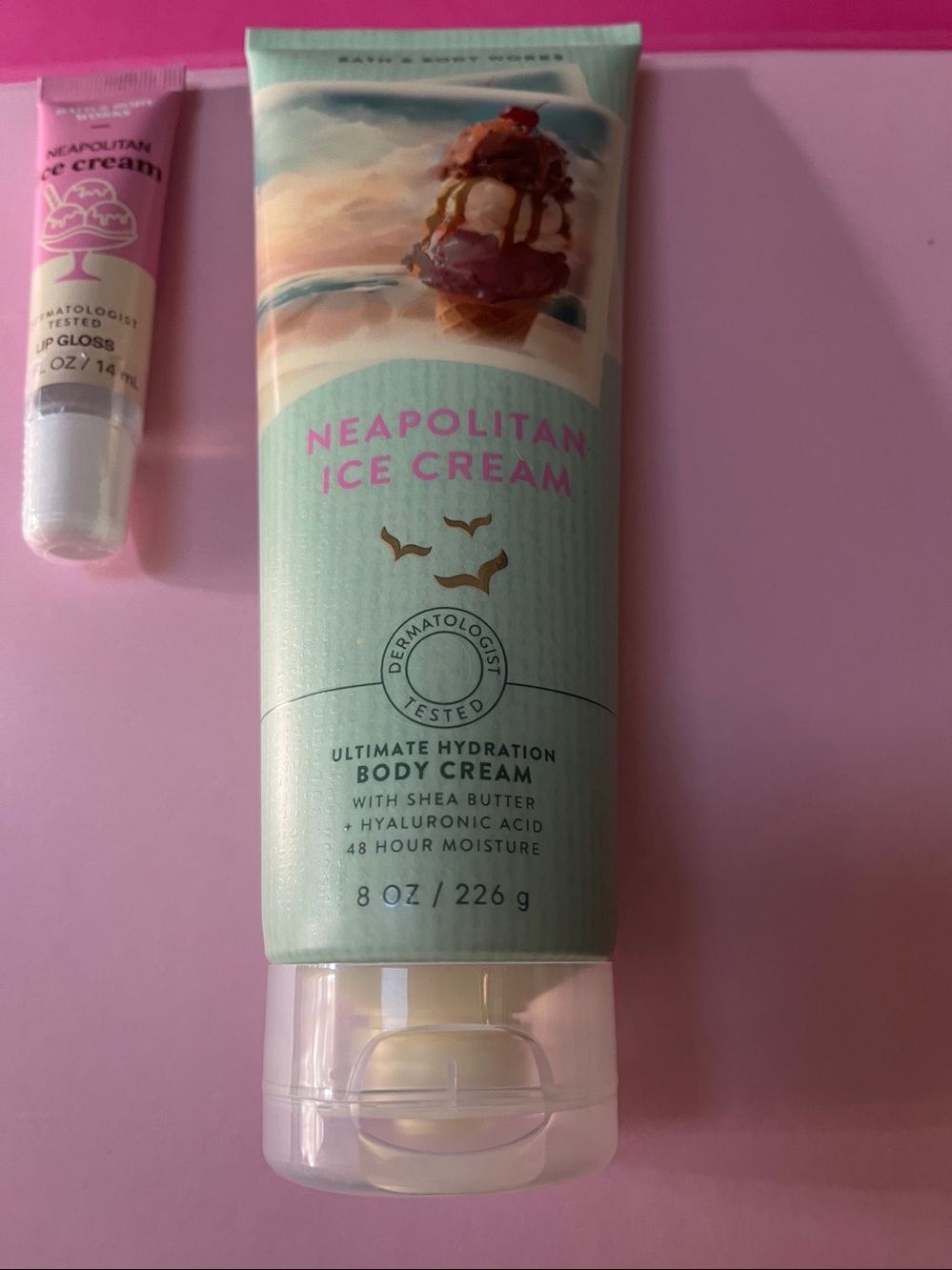 Bath & Body Works Neapolitan Ice Cream Pink Lip Gloss & Mint Body Cream Duo